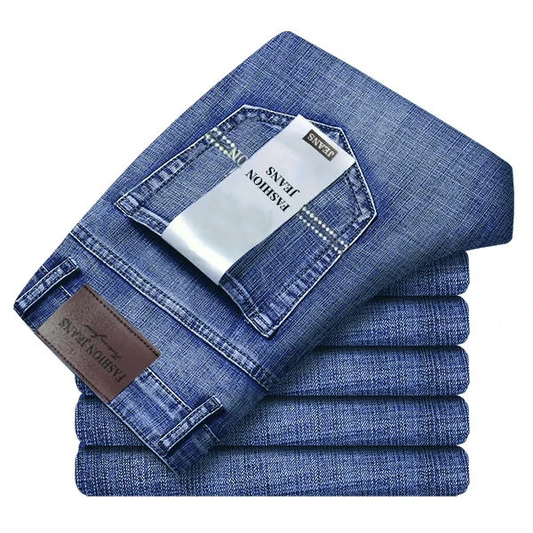Le Jean — coupe droite, bleu classique