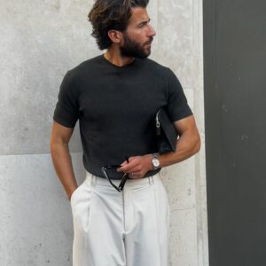 La Tenue Signature n°1 — t-shirt côtelé & pantalon à pinces